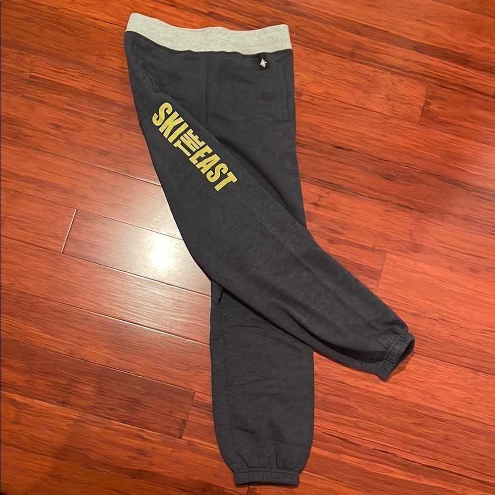 Youth “Ski The East” Sweatpants